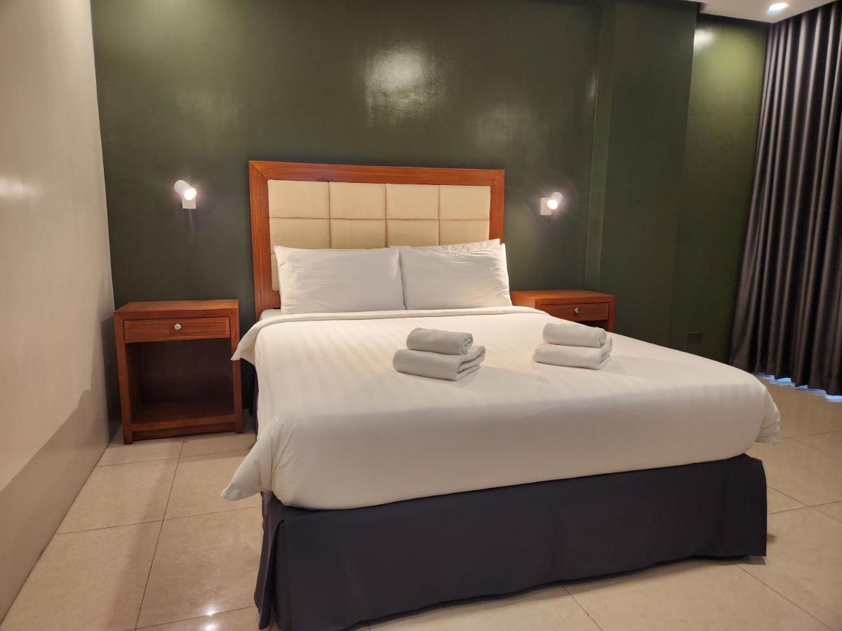 Daraga  Hotel Herencia 625 מראה חיצוני תמונה