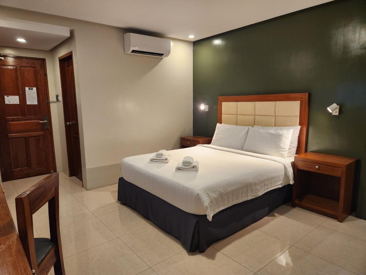 Daraga  Hotel Herencia 625 מראה חיצוני תמונה