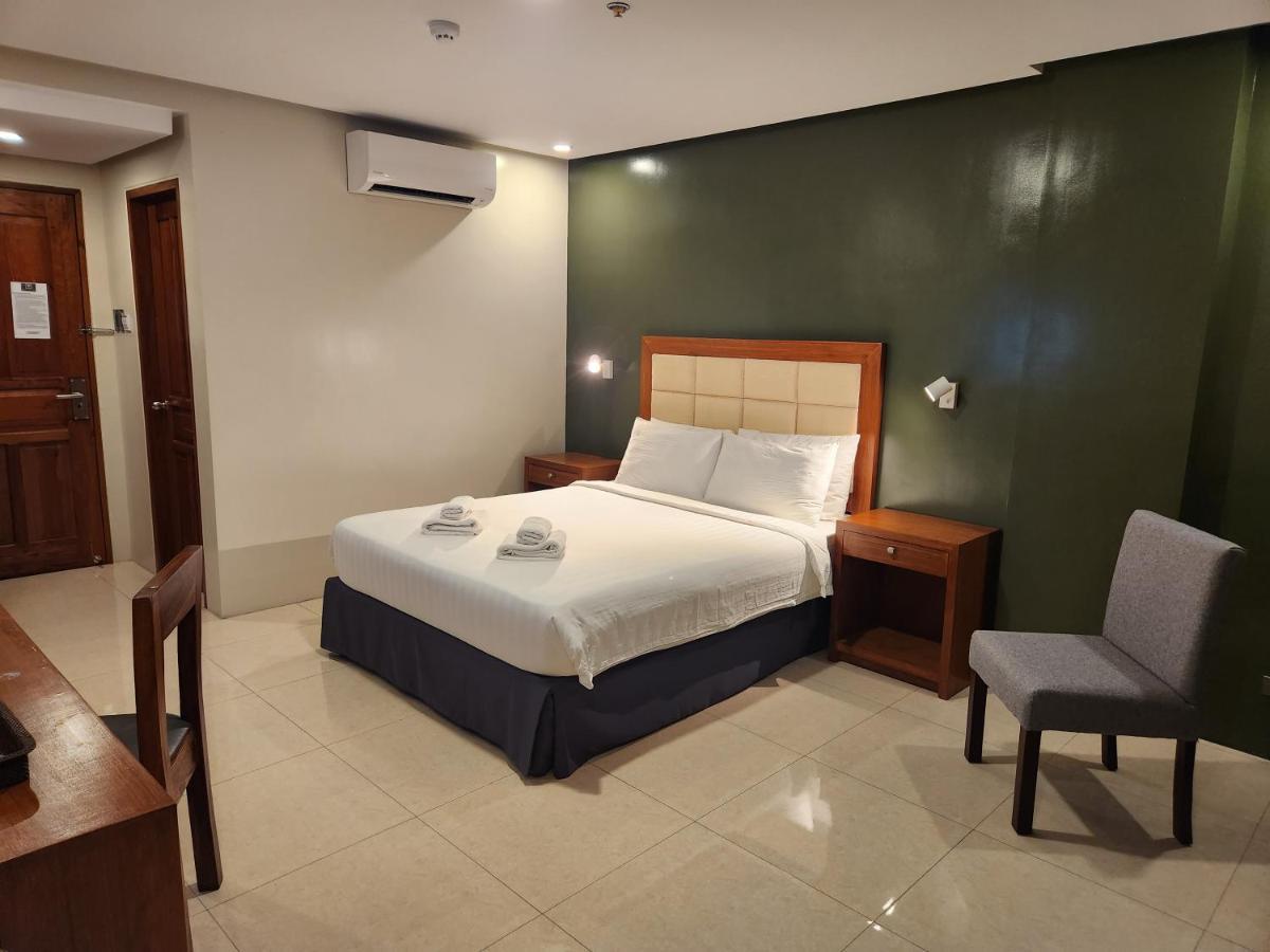 Daraga  Hotel Herencia 625 מראה חיצוני תמונה
