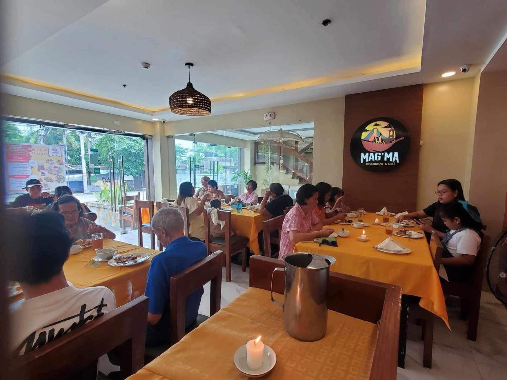Daraga  Hotel Herencia 625 מראה חיצוני תמונה